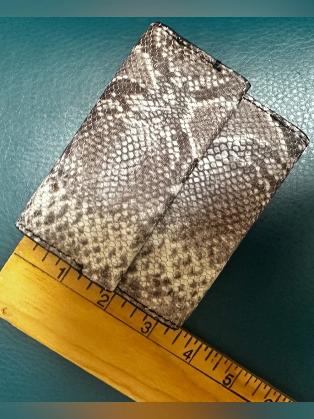 Fossil Penrose Trifold Wallet Python leather NWT holds coins cards bills NWT